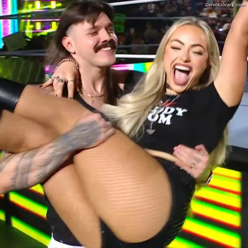 Liv Morgan photo 14 of 1800