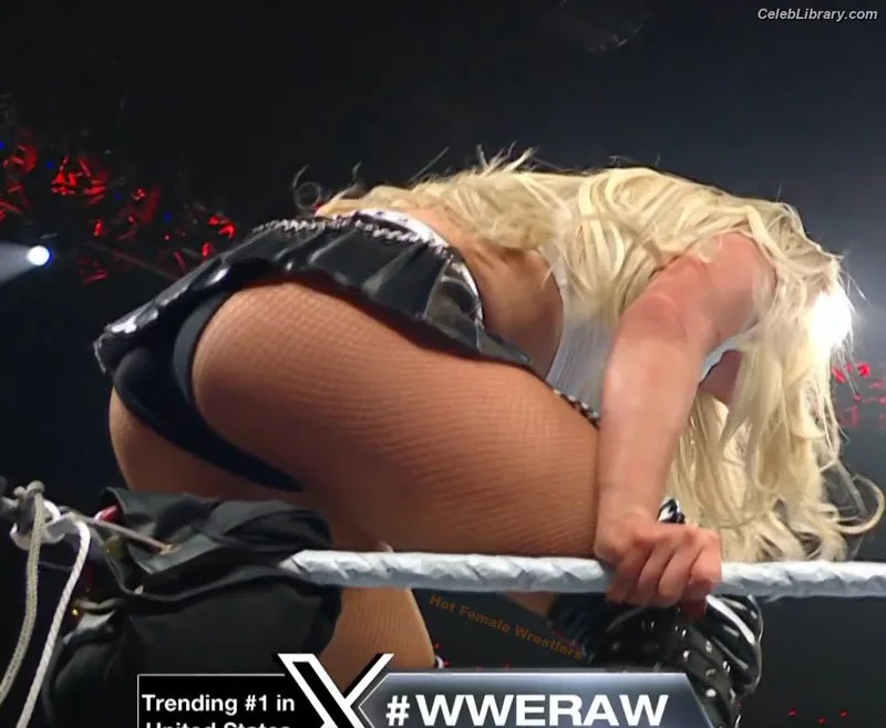 Liv Morgan photo 19 of 1800