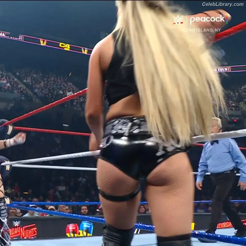 Liv Morgan photo 21 of 1800