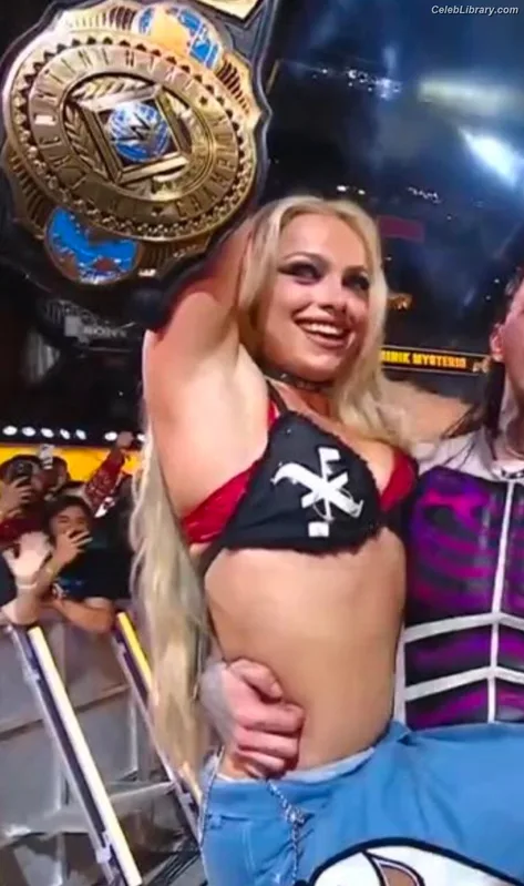 Liv Morgan photo 14 of 1800