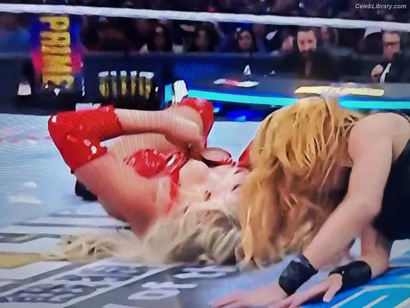 Liv Morgan photo 3 of 1800