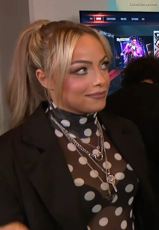 Liv Morgan photo 15 of 1800