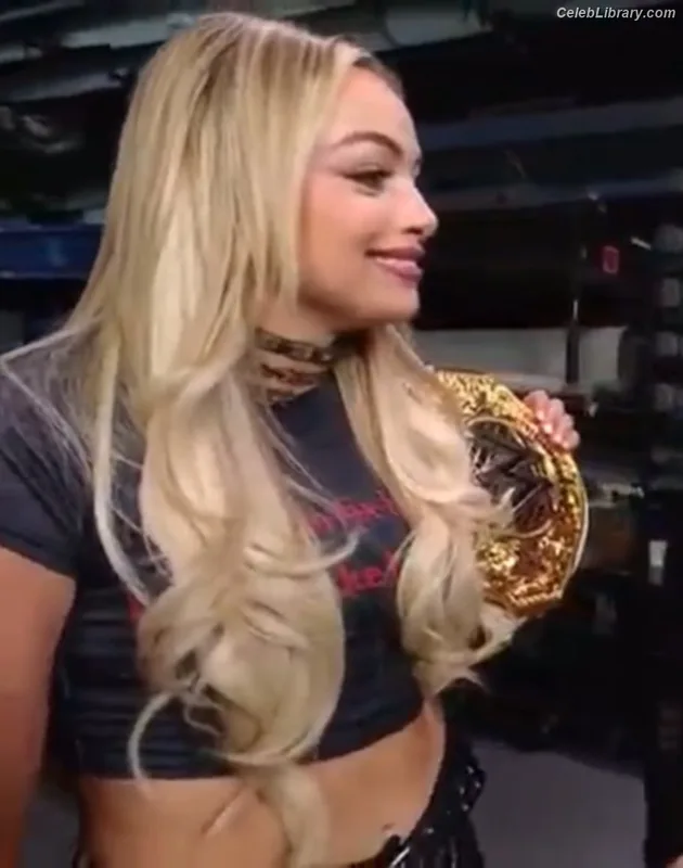 Liv Morgan photo 18 of 1800