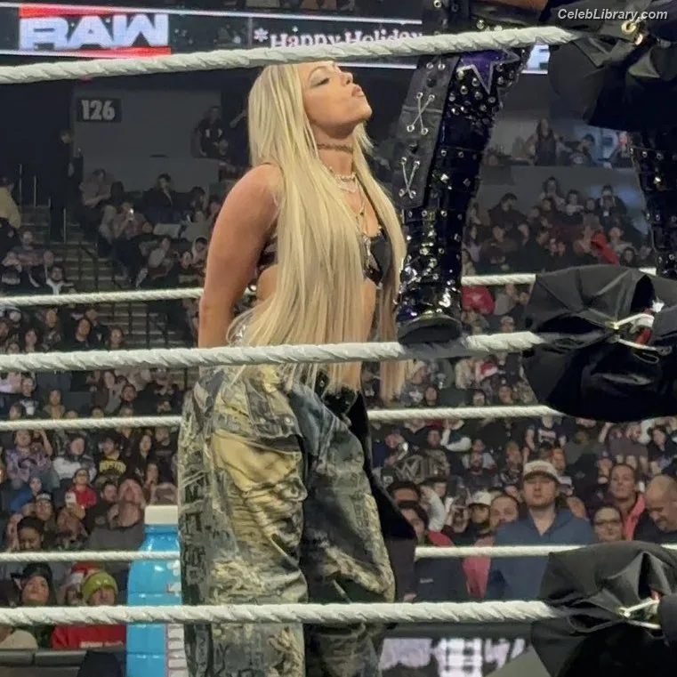 Liv Morgan photo 14 of 1800