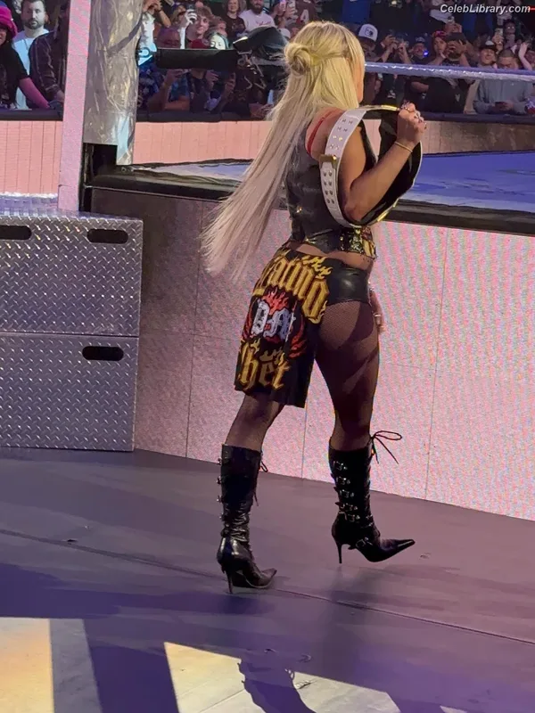 Liv Morgan photo 13 of 1800
