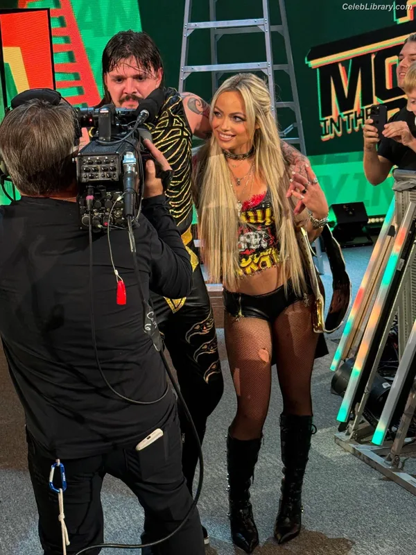 Liv Morgan photo 16 of 1800
