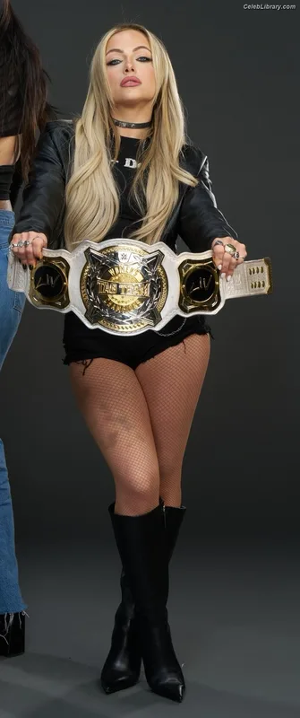 Liv Morgan photo 15 of 1800