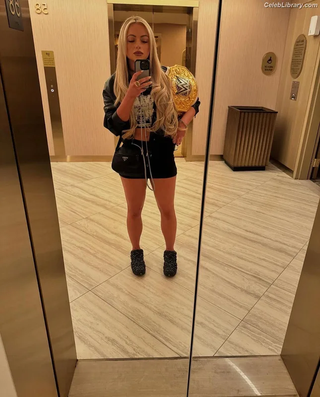 Liv Morgan photo 23 of 1800