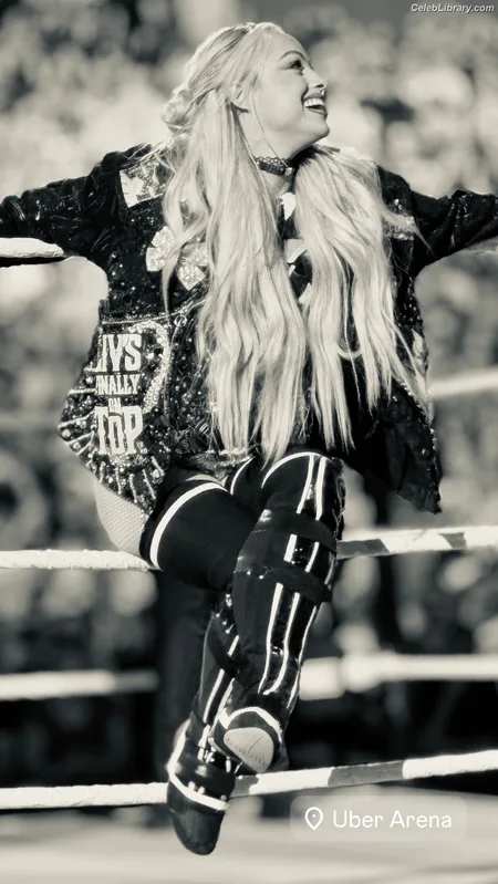 Liv Morgan photo 22 of 1800