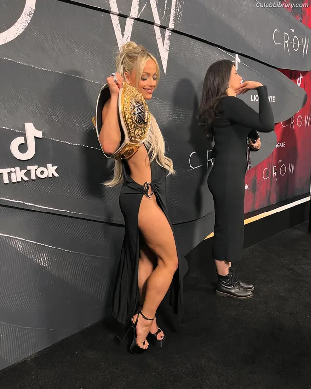 Liv Morgan photo 3 of 1800