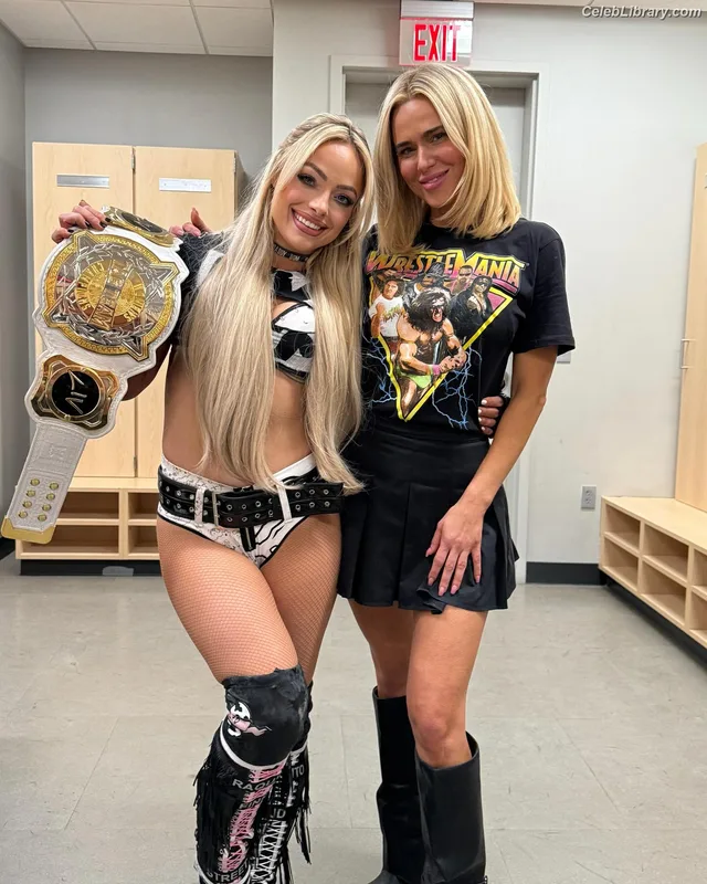 Liv Morgan photo 2 of 1800