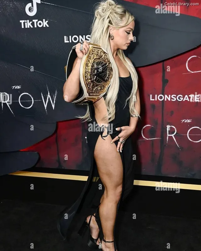 Liv Morgan photo 16 of 1800