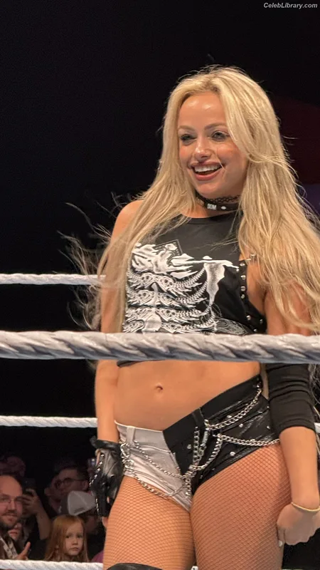 Liv Morgan photo 11 of 1800