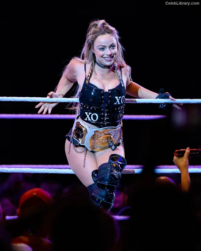 Liv Morgan photo 22 of 1800