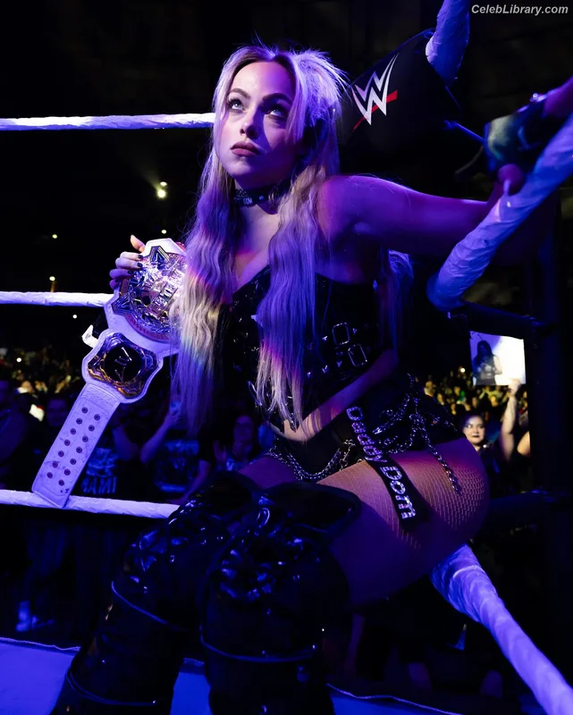 Liv Morgan photo 23 of 1800