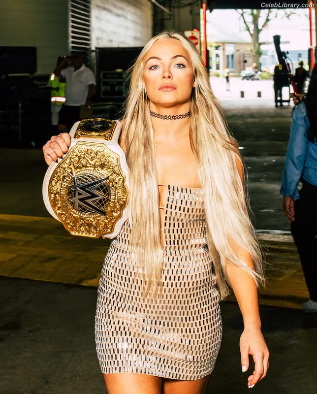 Liv Morgan photo 11 of 1800