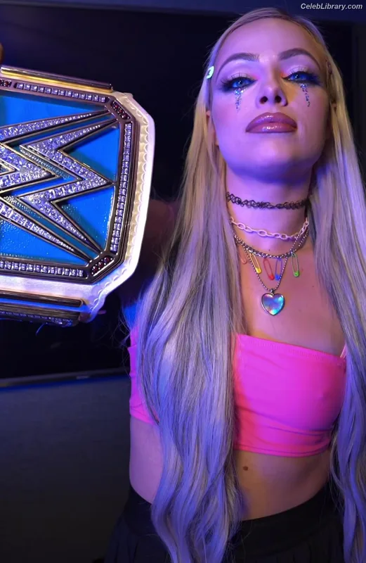 Liv Morgan photo 16 of 1800