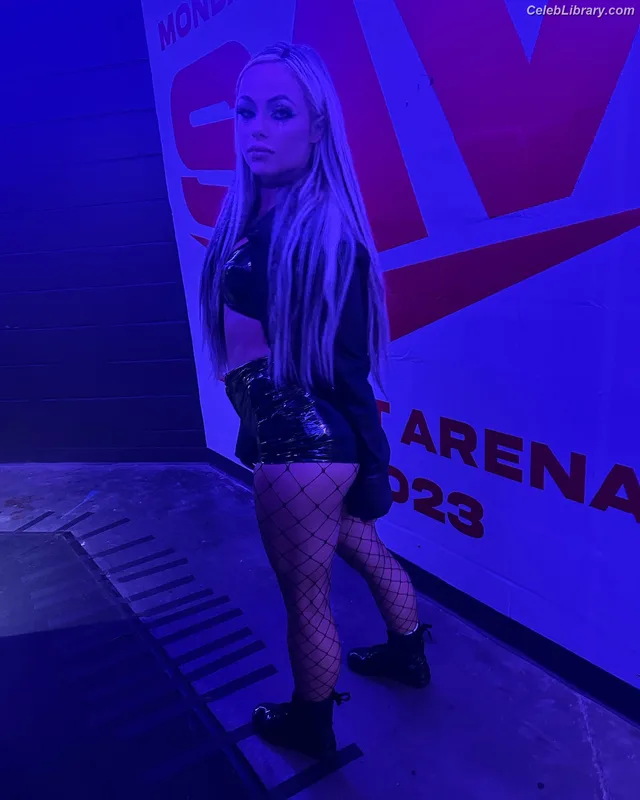 Liv Morgan photo 6 of 1800