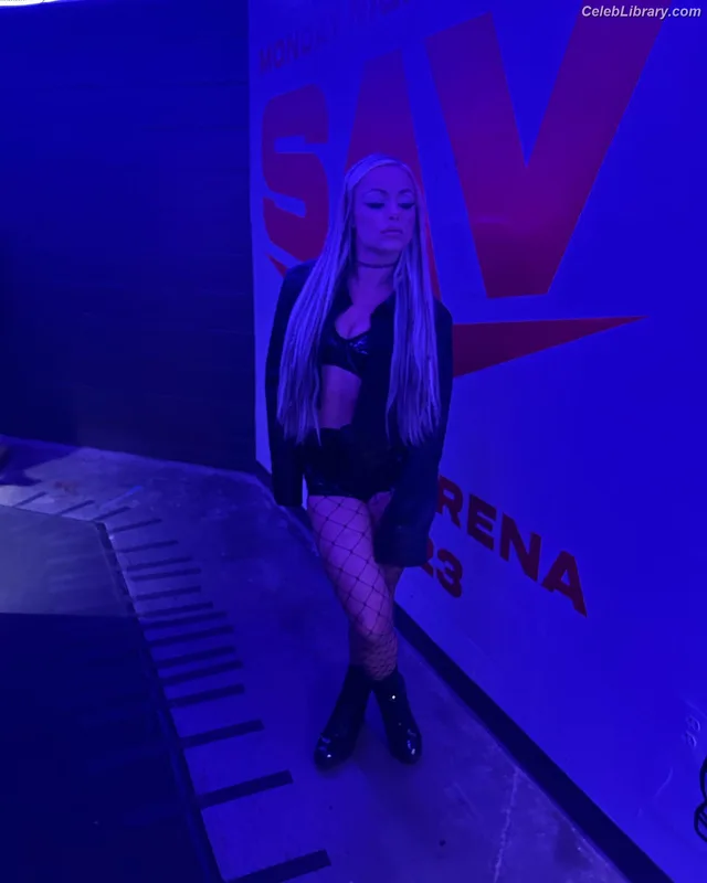 Liv Morgan photo 7 of 1800
