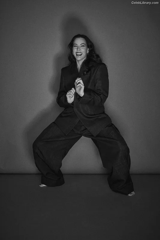 Liv Tyler photo 15 of 73