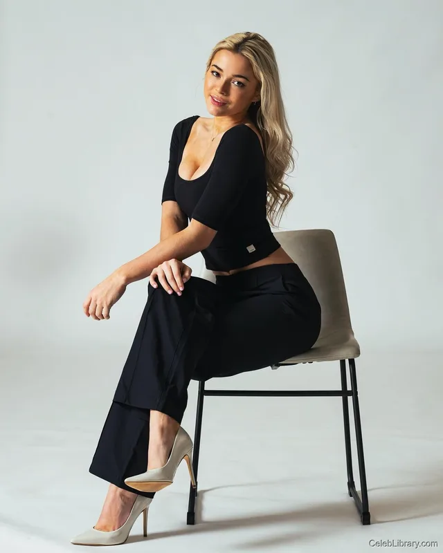 Livvy Dunne photo 14 of 6586