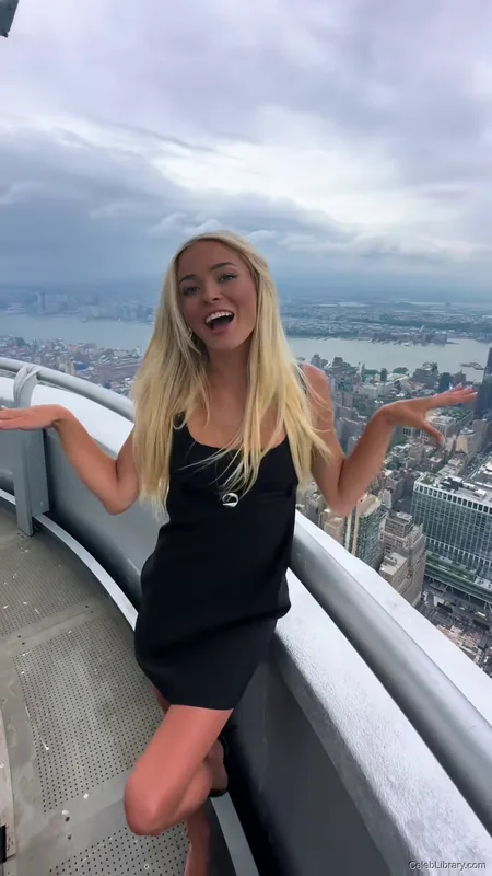 Livvy Dunne photo 4 of 6586
