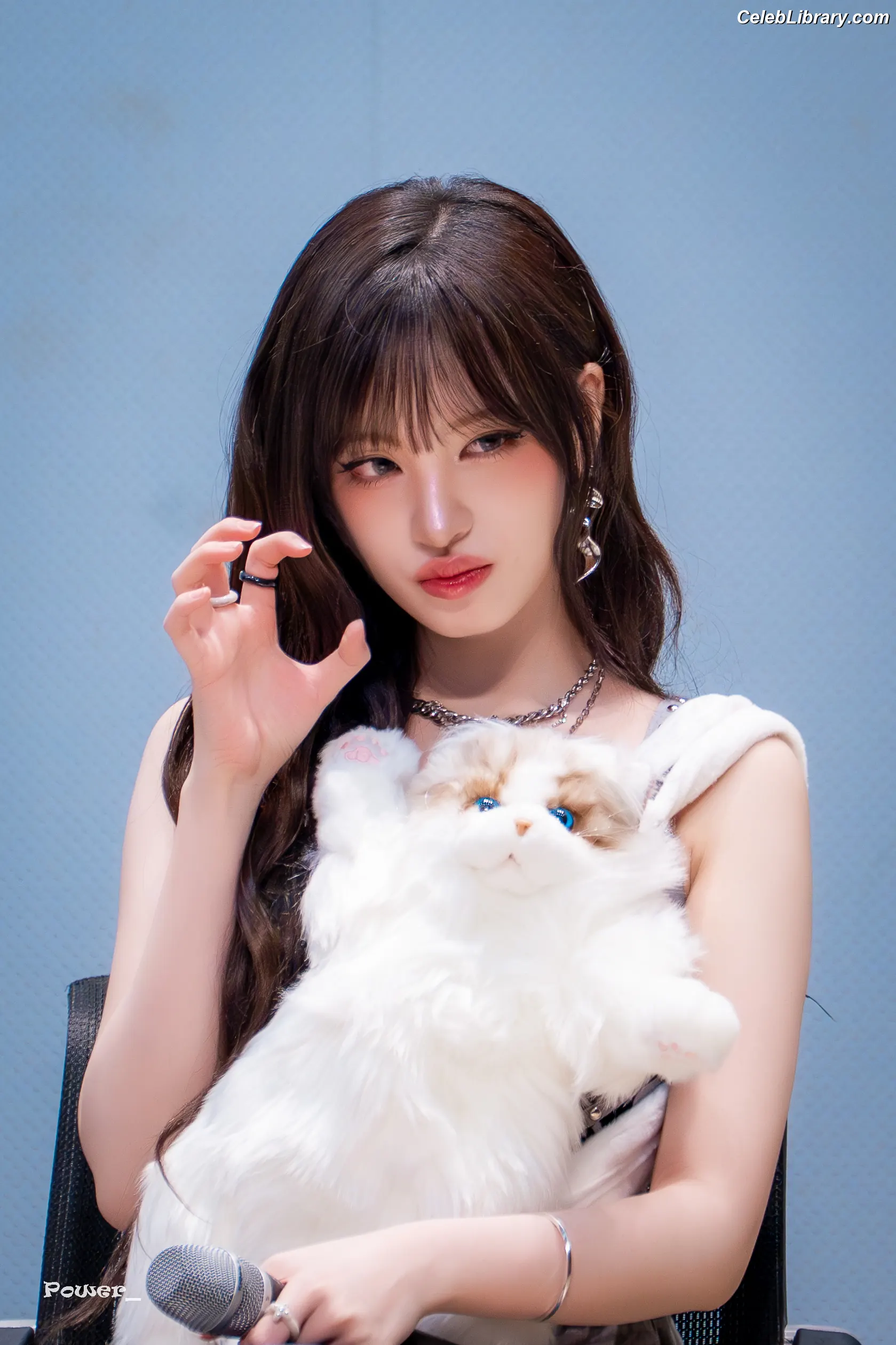 liz-kim-ji-won-김지원-ive photo 10 of 248