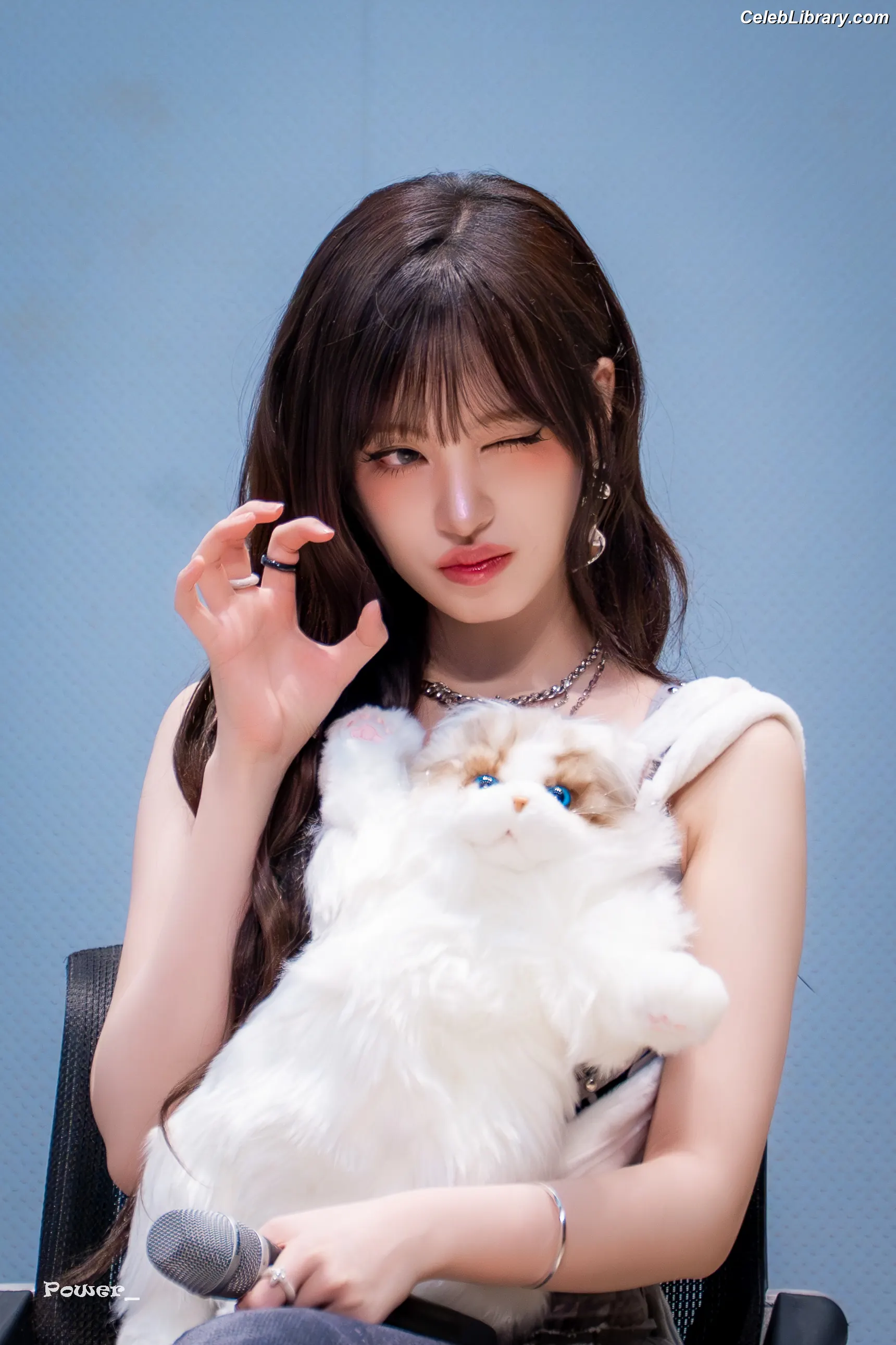 liz-kim-ji-won-김지원-ive photo 11 of 248
