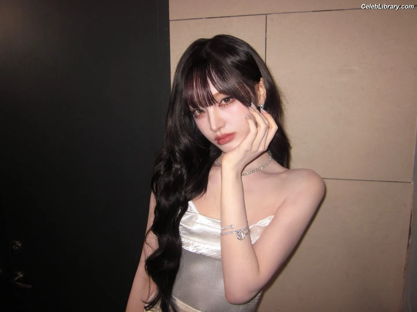 liz-kim-ji-won-김지원-ive photo 13 of 248