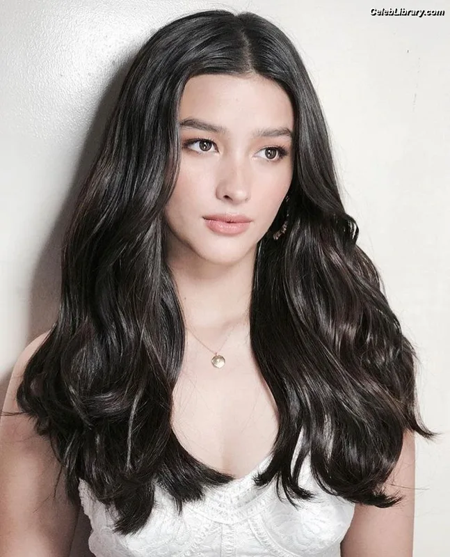 Liza Soberano photo 8 of 51