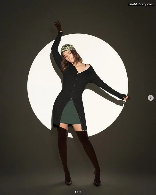 Liza Soberano photo 4 of 51