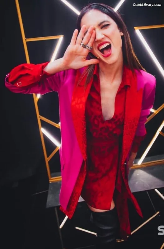 Lodovica Comello photo 8 of 112