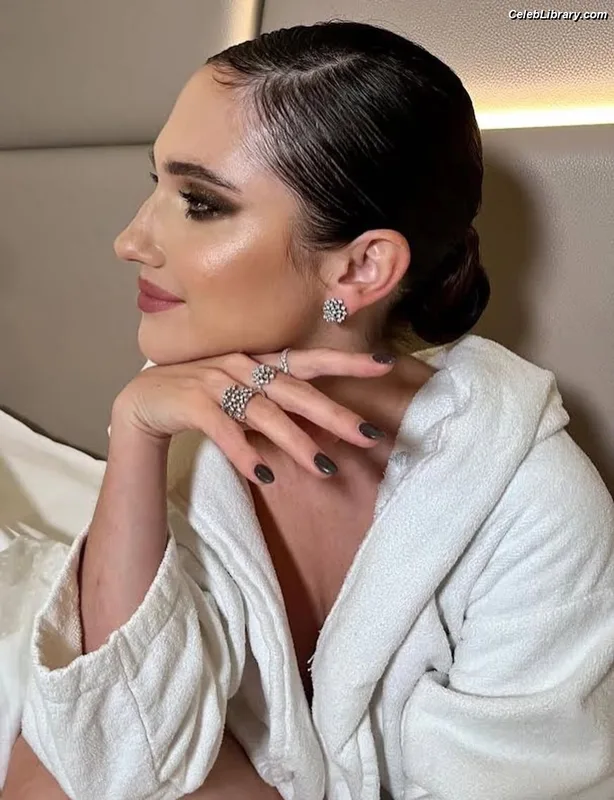 Lodovica Comello photo 15 of 112