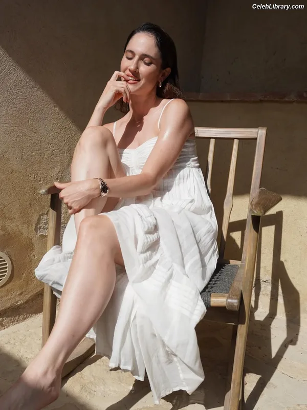 Lodovica Comello photo 4 of 112