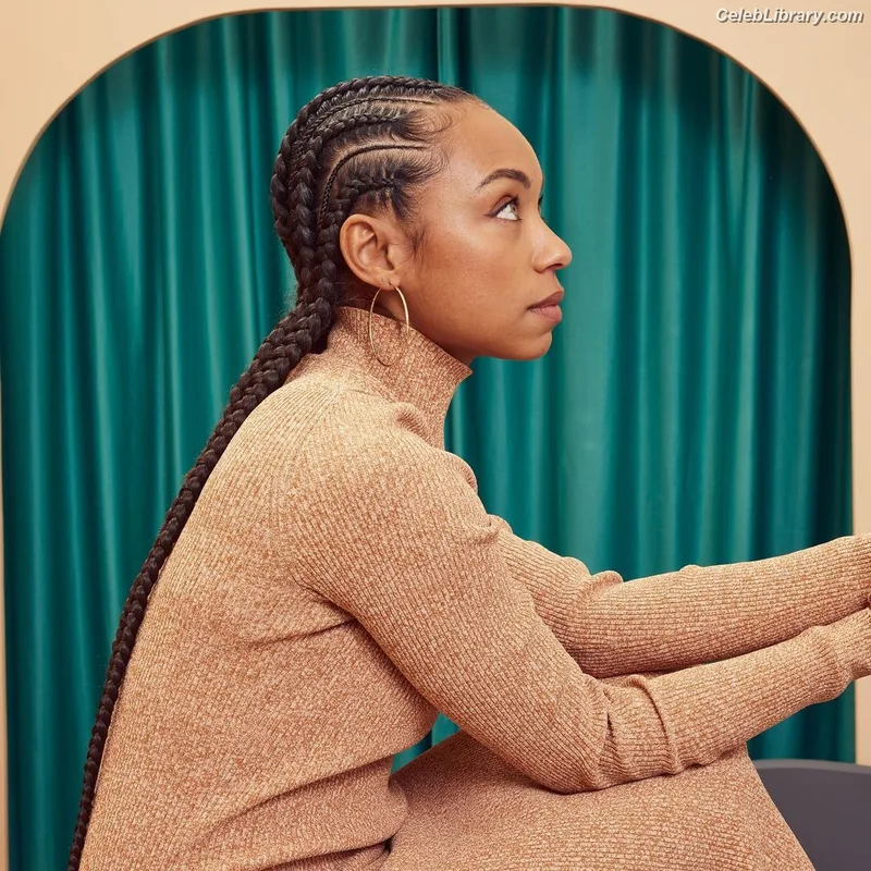 Logan Browning photo 5 of 80