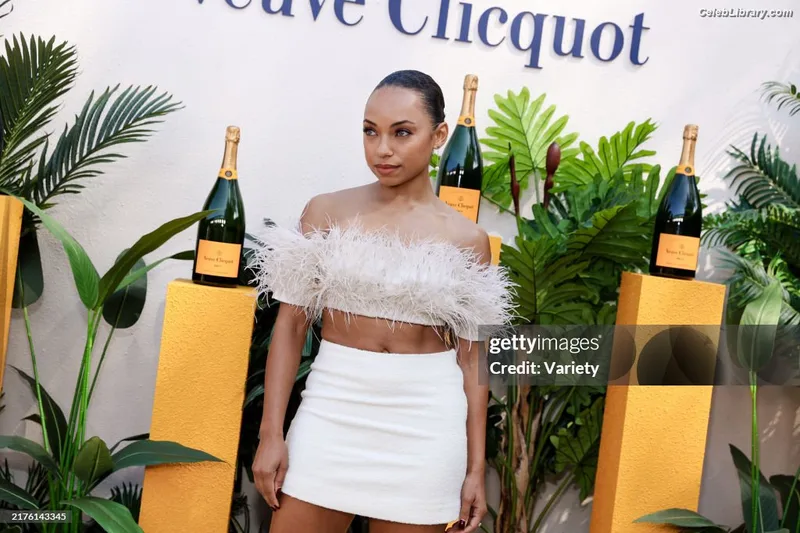 Logan Browning photo 5 of 80