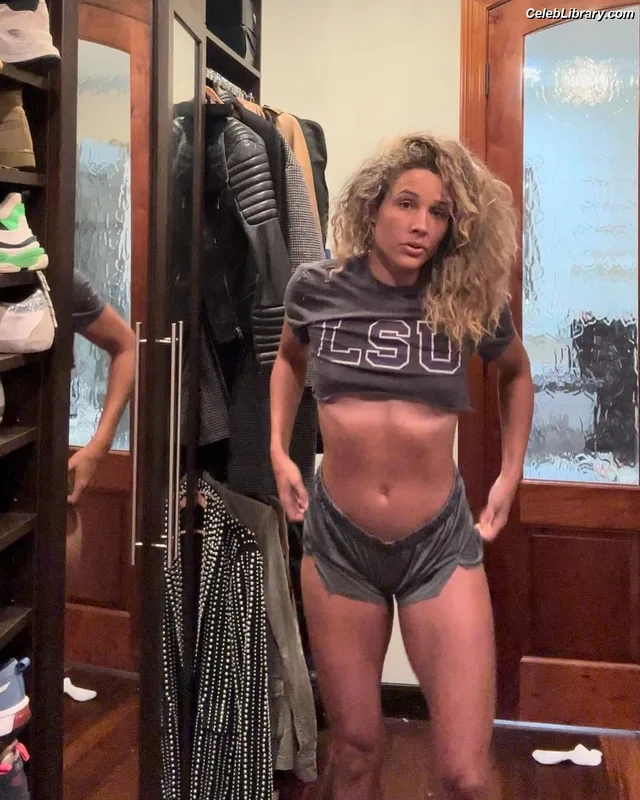 Lolo Jones photo 8 of 28