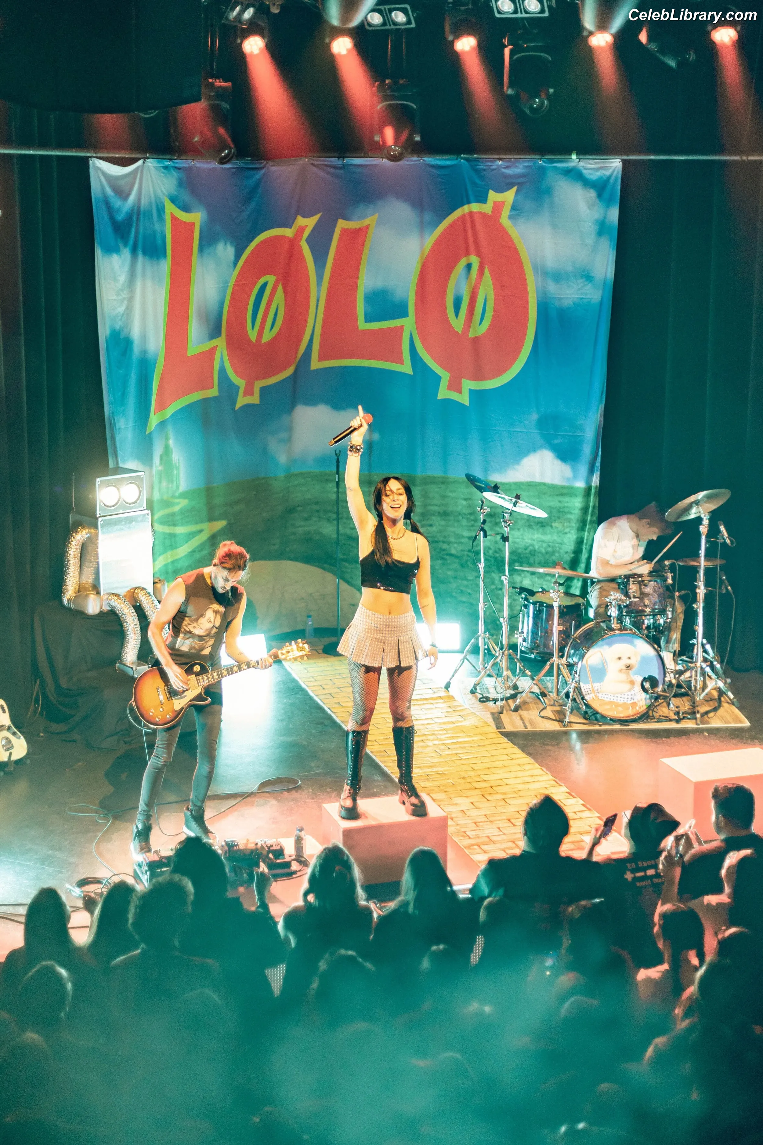 Lølø photo 4 of 1182