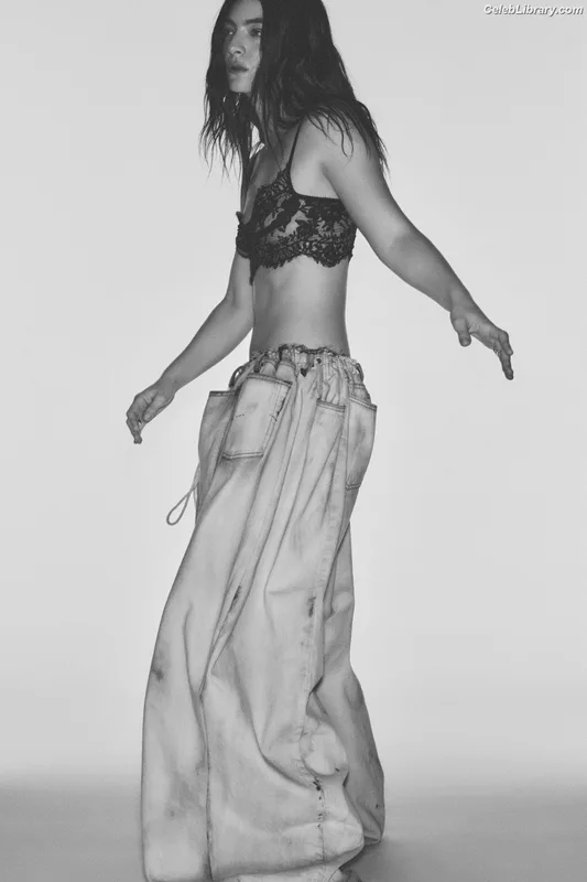 Lorde photo 4 of 540