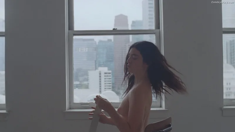 Lorde photo 2 of 540