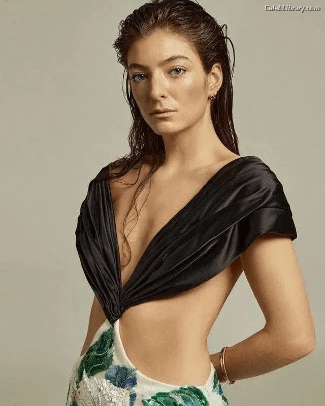 Lorde photo 22 of 540