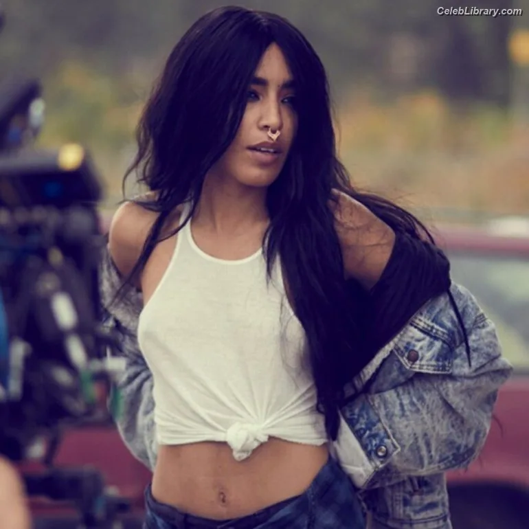 Loreen photo 5 of 33