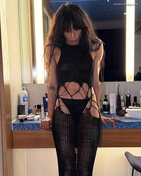 Loreen photo 9 of 33