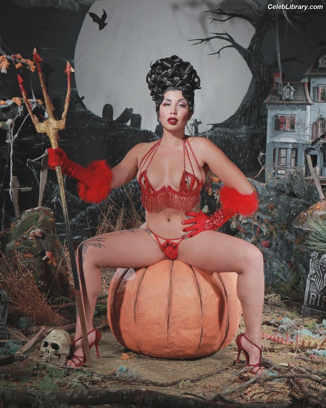 Lou Lou la Duchesse de Rière