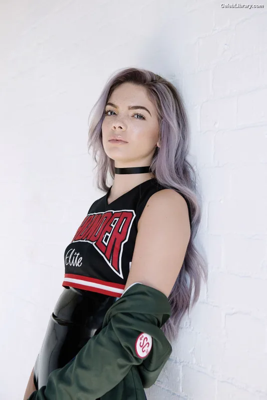 Louisa Johnson photo 17 of 127
