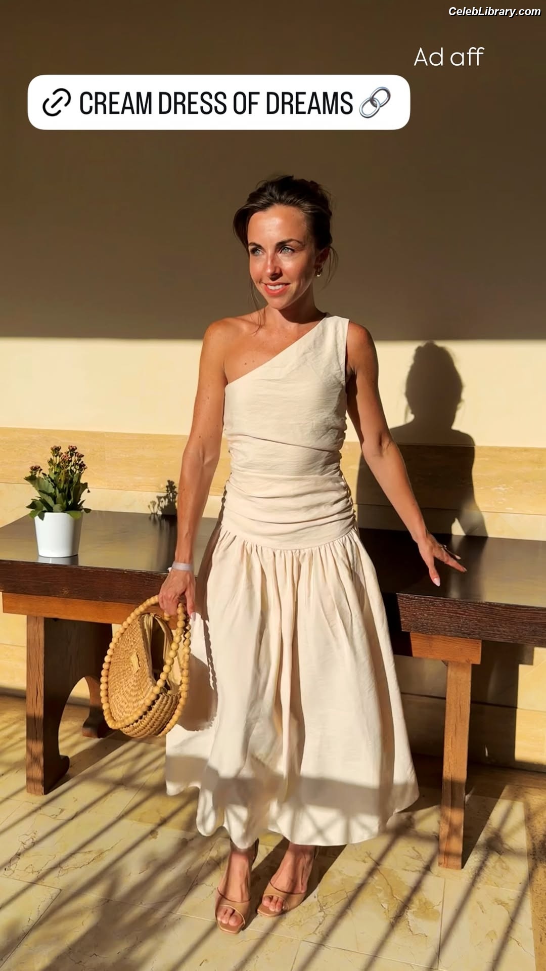 Louisa Lytton photo 2 of 107