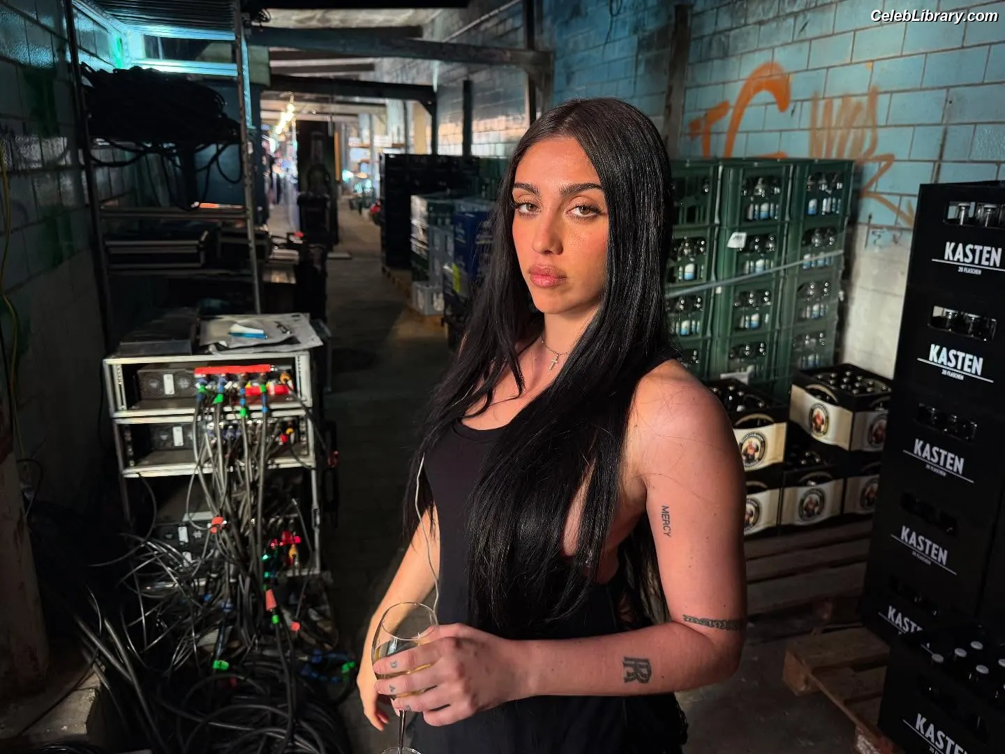Lourdes Leon photo 4 of 357