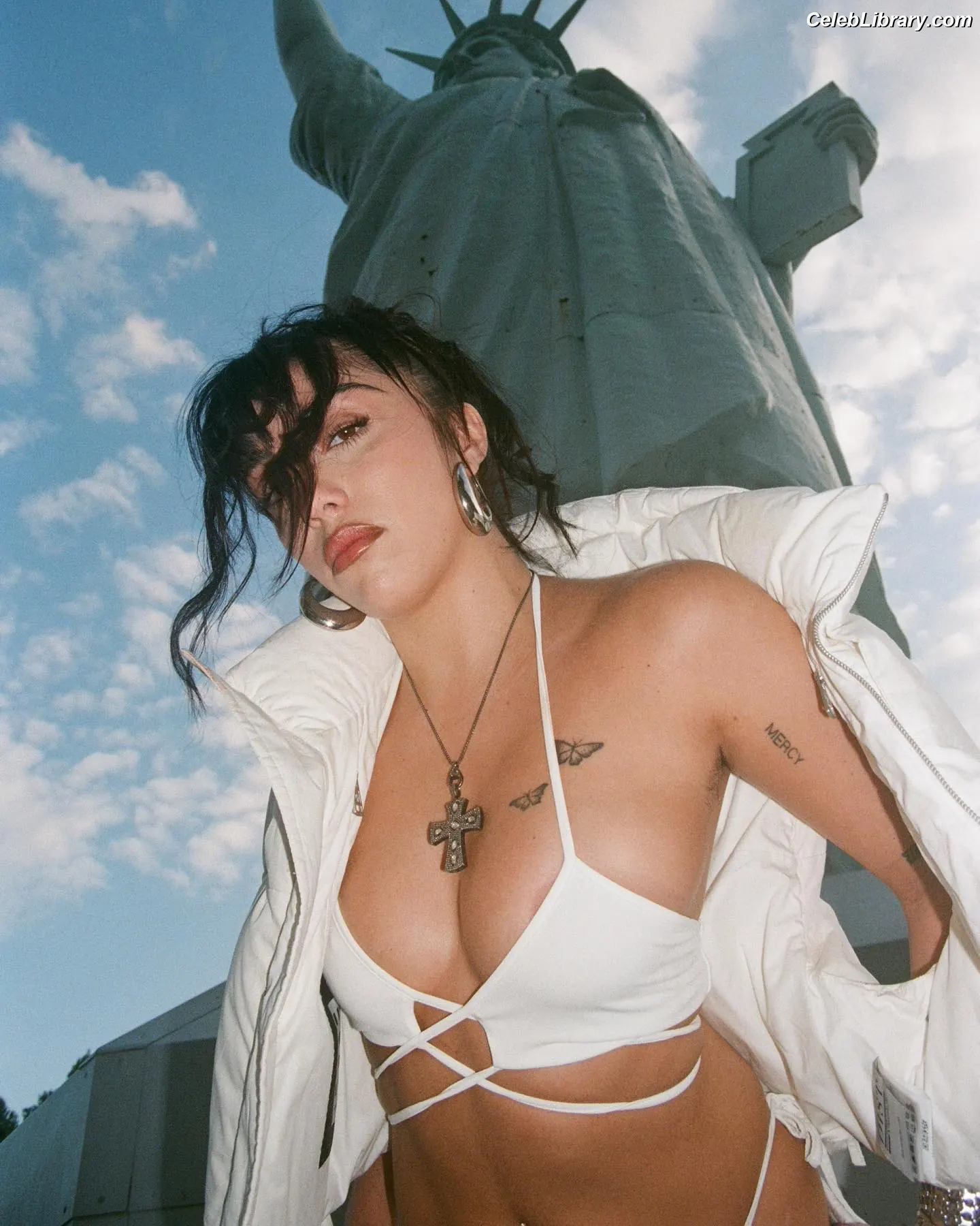 Lourdes Leon photo 14 of 357