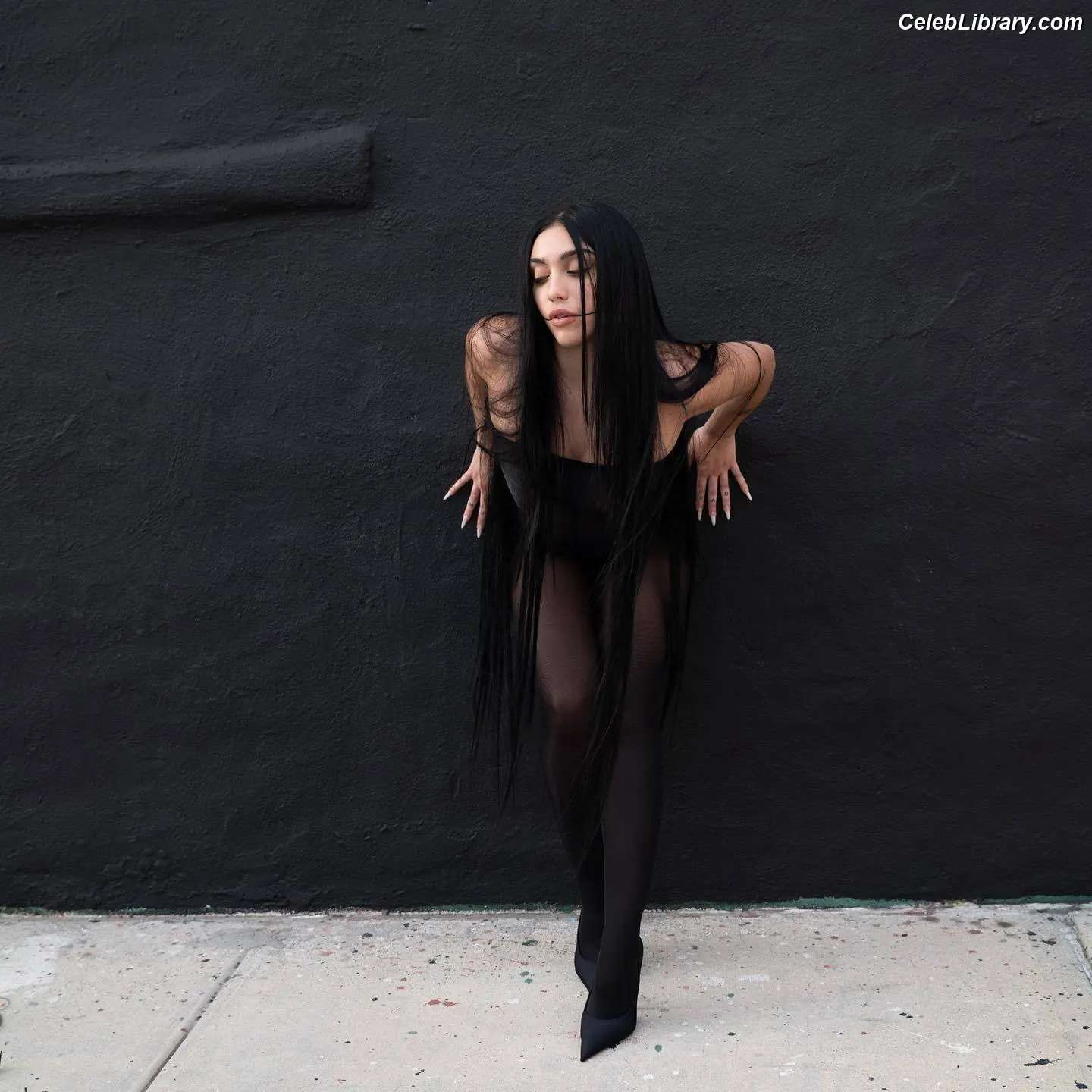 Lourdes Leon photo 6 of 357