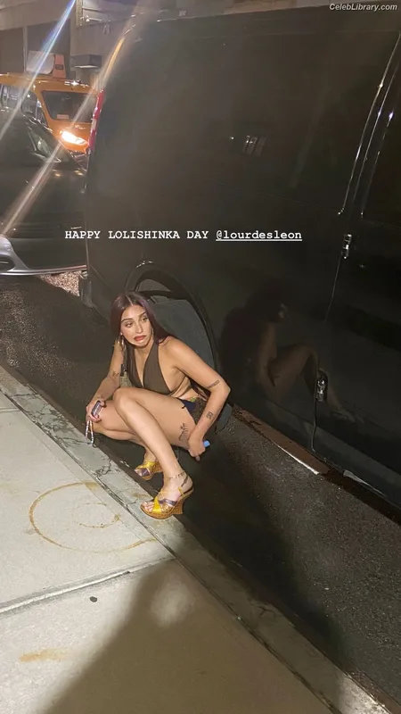 Lourdes Leon photo 22 of 358